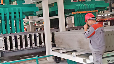 瑪納陶粒墻板生產線 場地規劃 安裝指導 專業墻板設備供貨 瑪納陶粒墻板生產線 場地規劃 安裝指導 專業墻板設備供貨